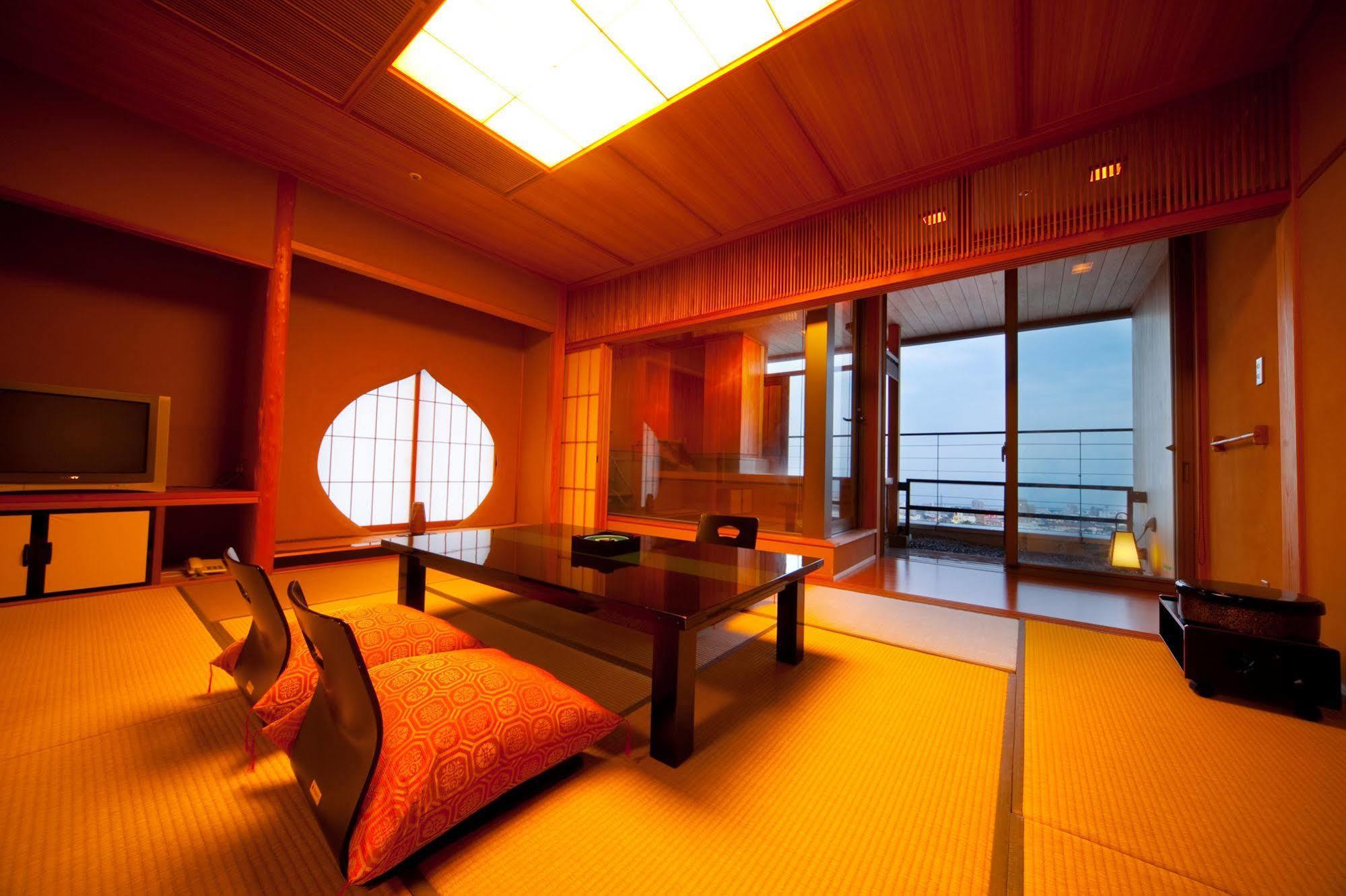 Hotel Sansuikan Beppu Esterno foto